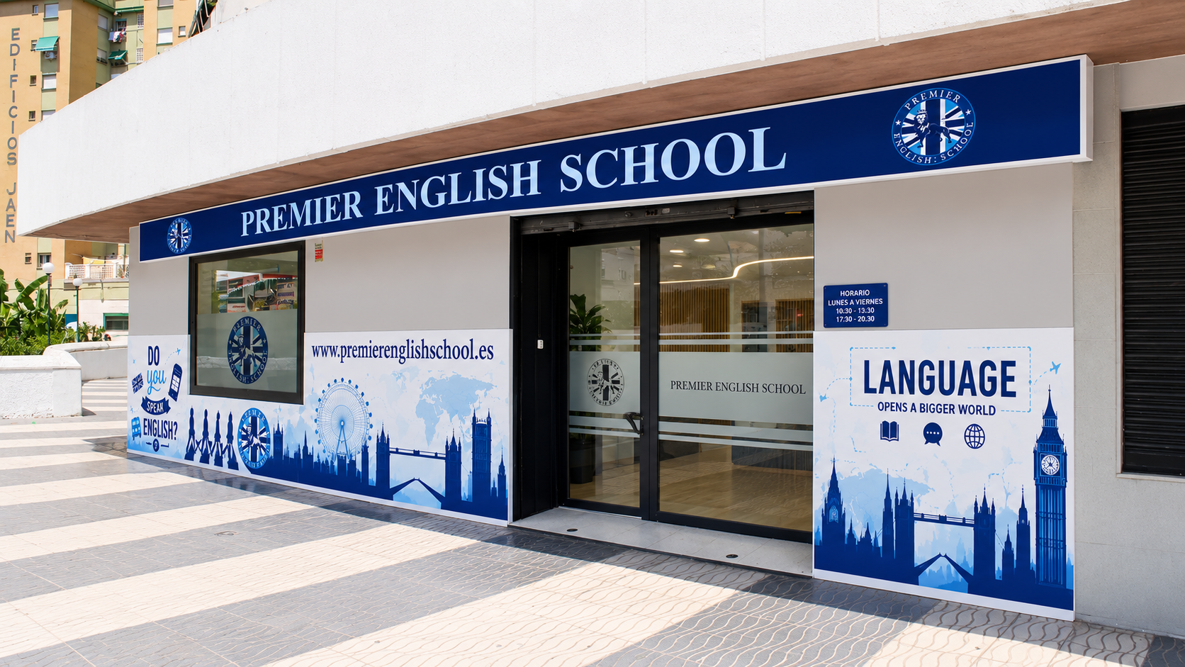 Fachada Premier English School Málaga Fachada de Premier English School, academia de inglés en Málaga